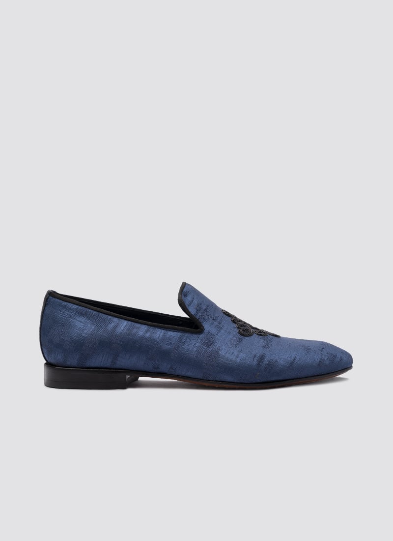 #color_navy
