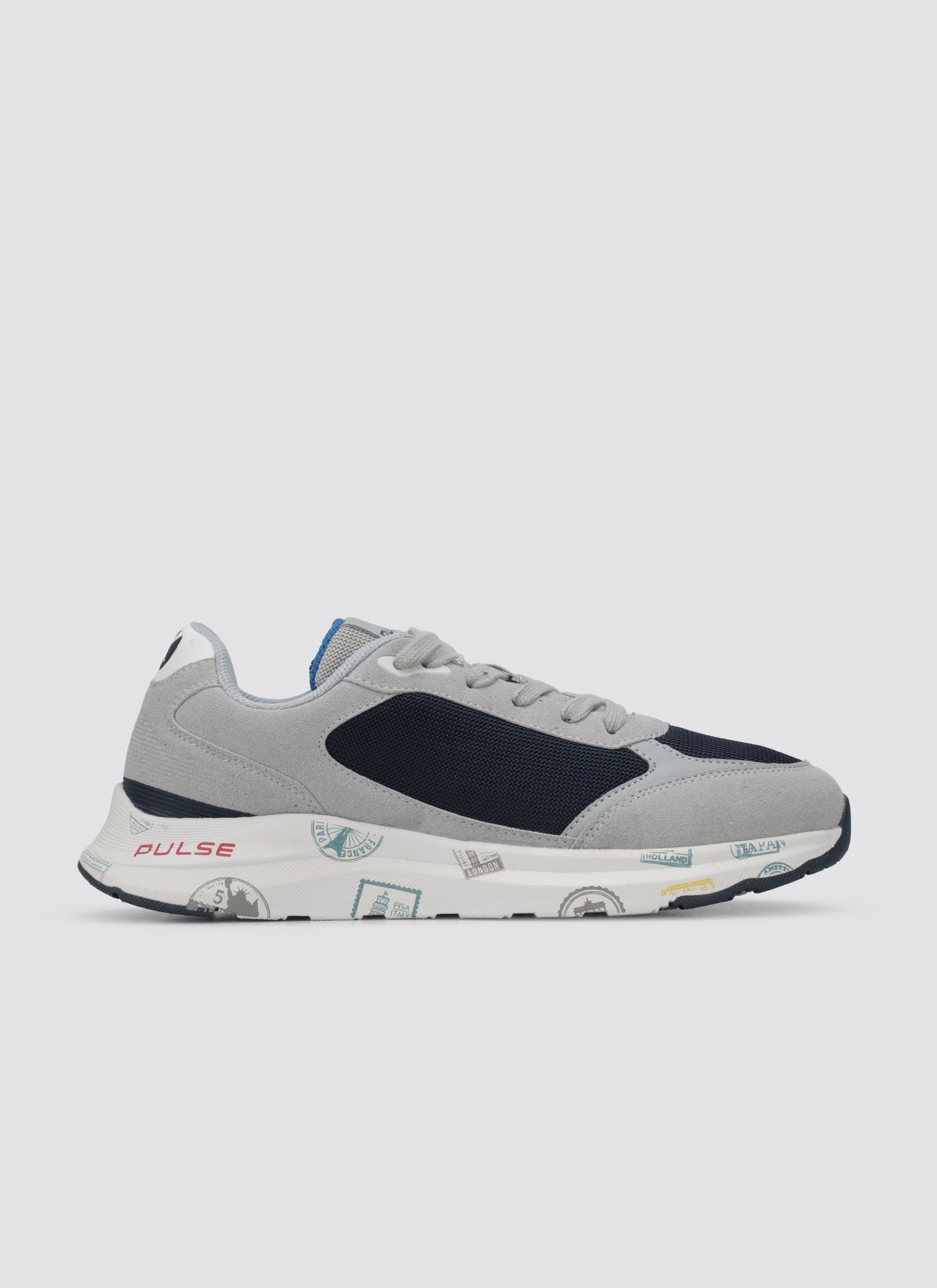 Glider Sneaker