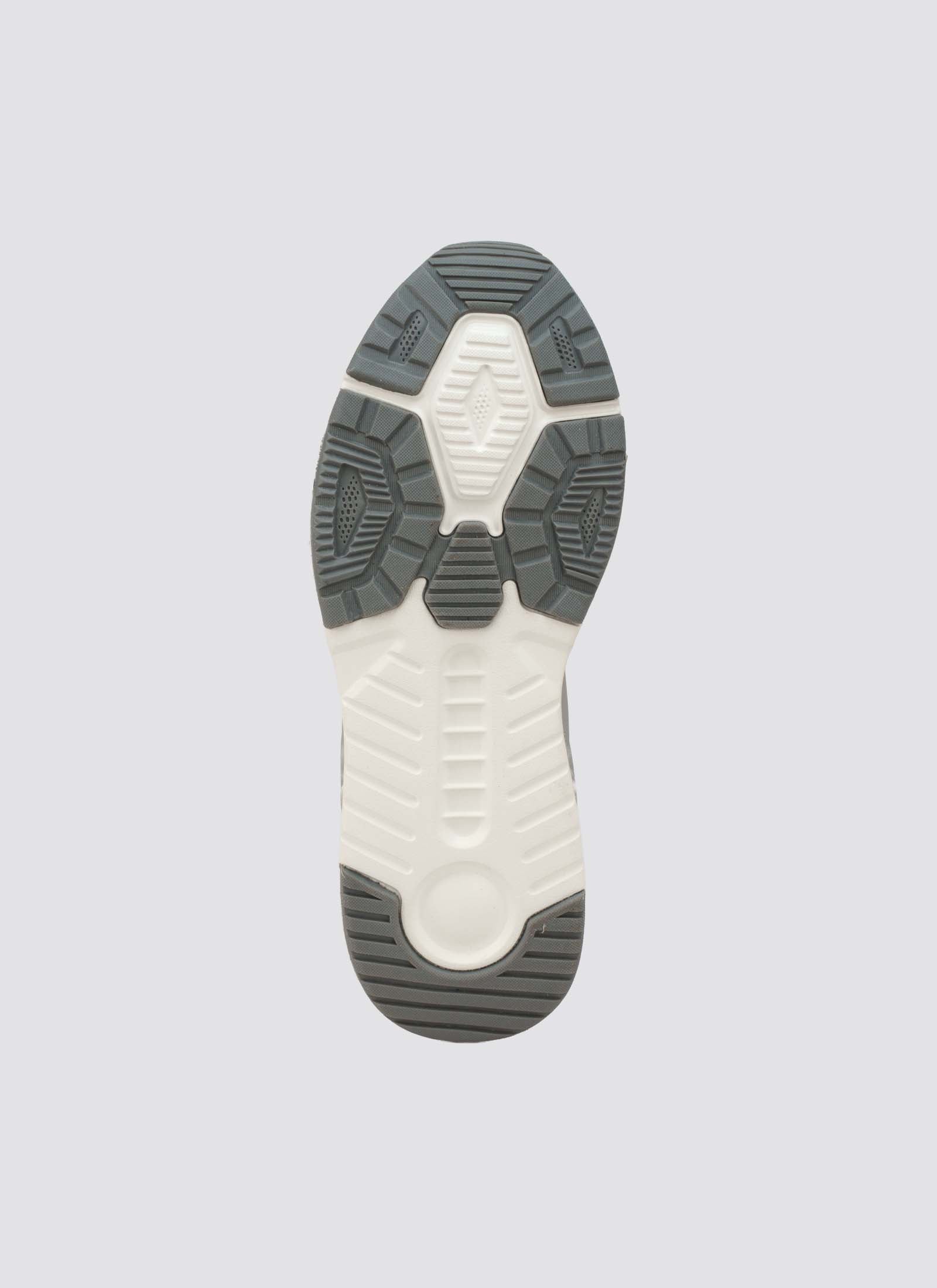 Rae Sneaker