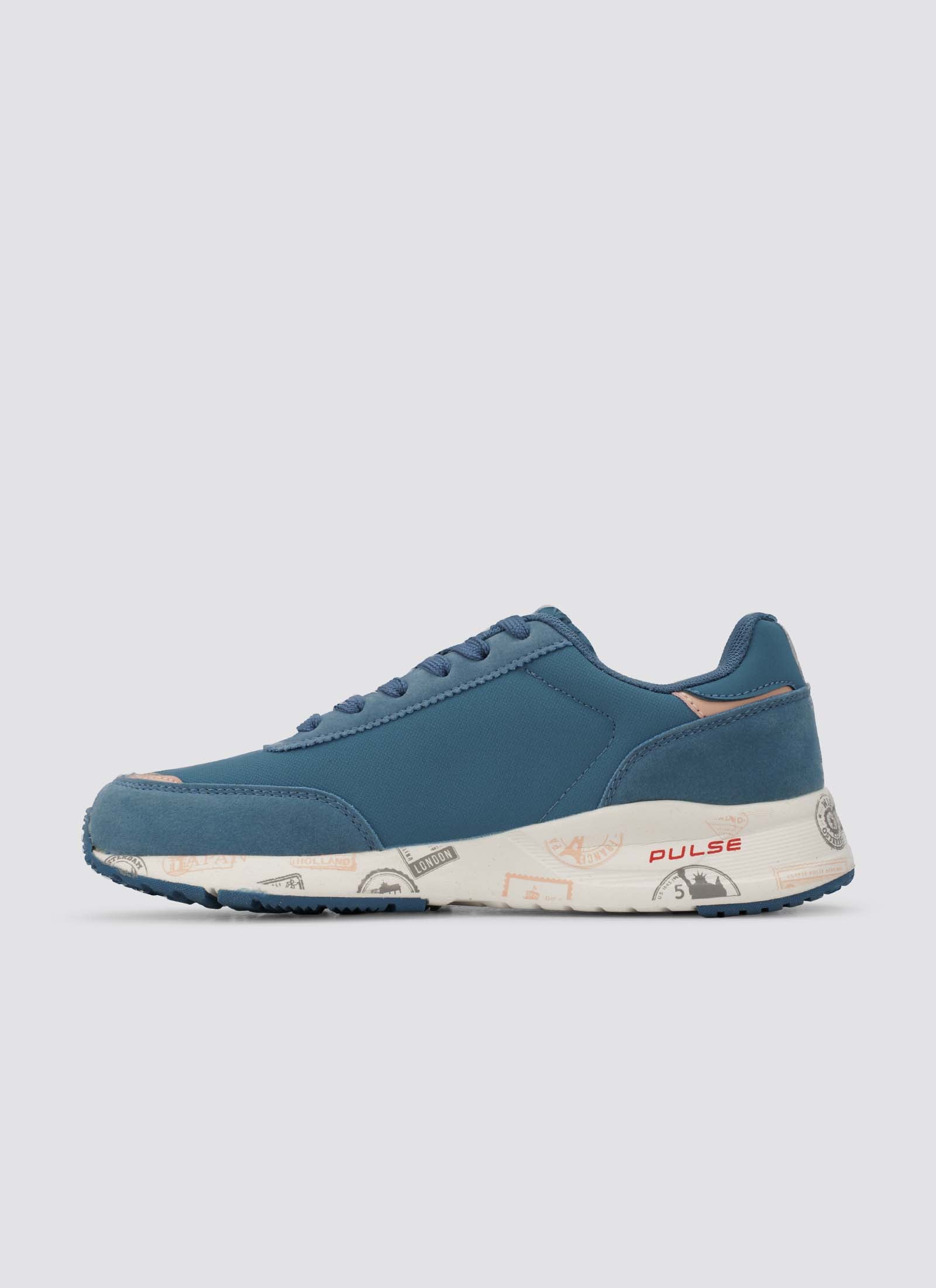 Rae Sneaker