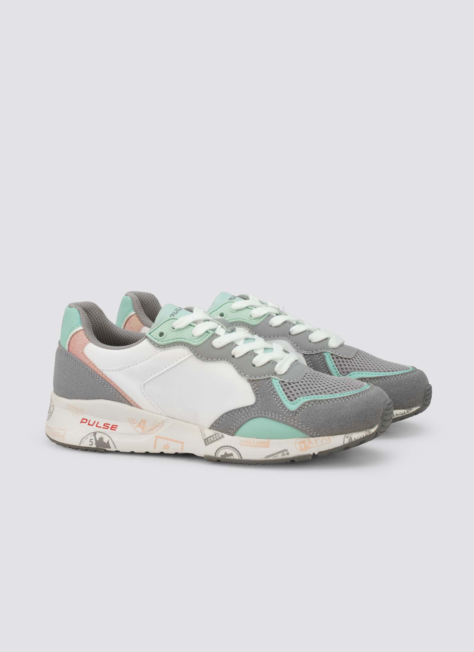 Trevia Sneaker