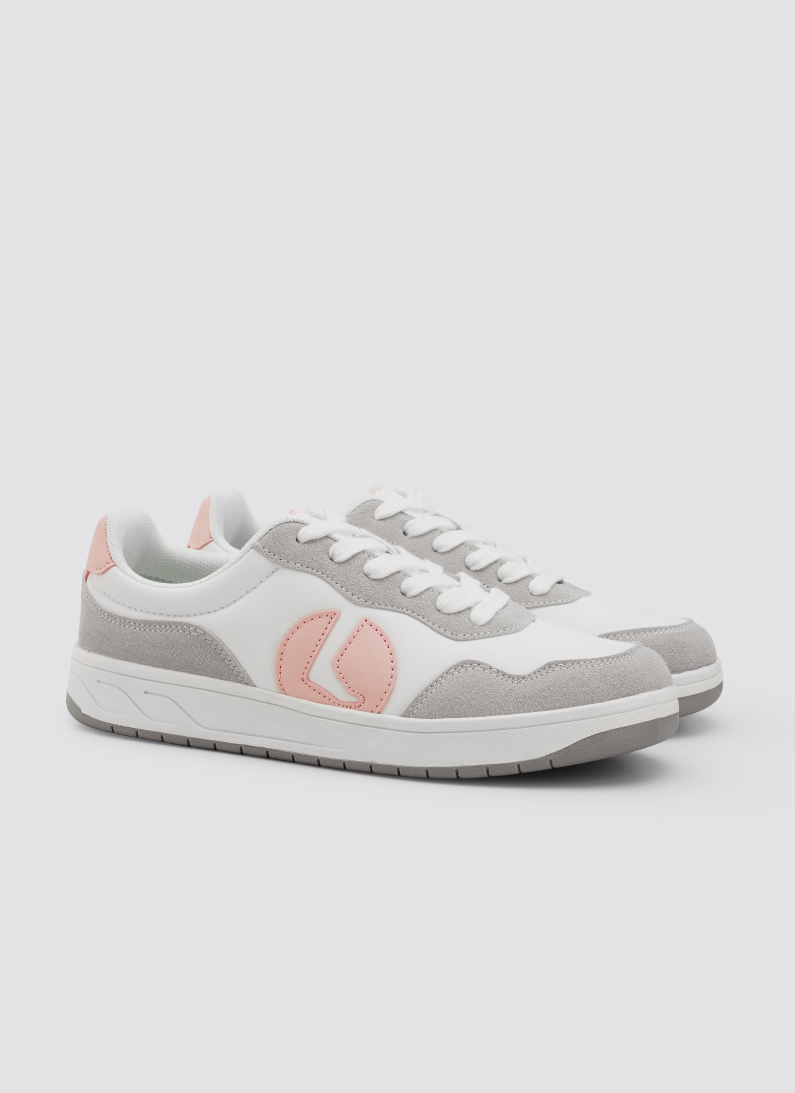 Lumina Sneaker