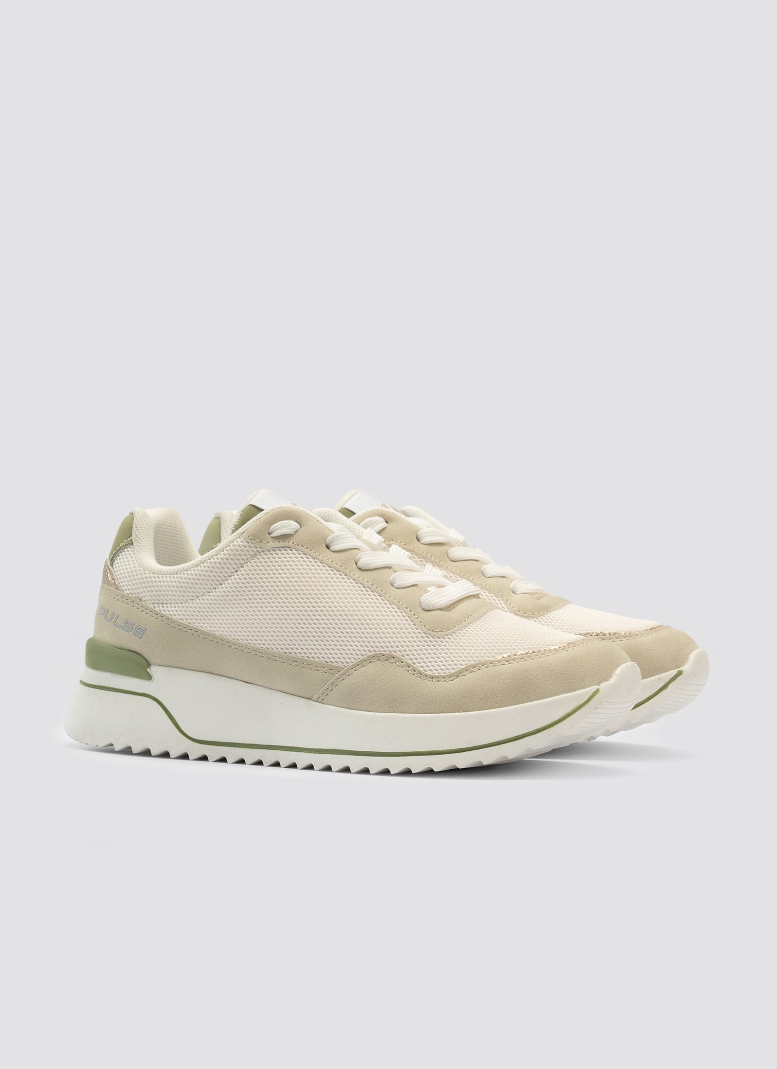 Stride Sneaker