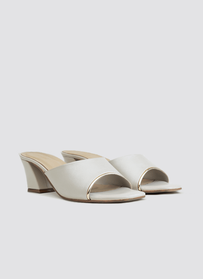 Aubrey Heel