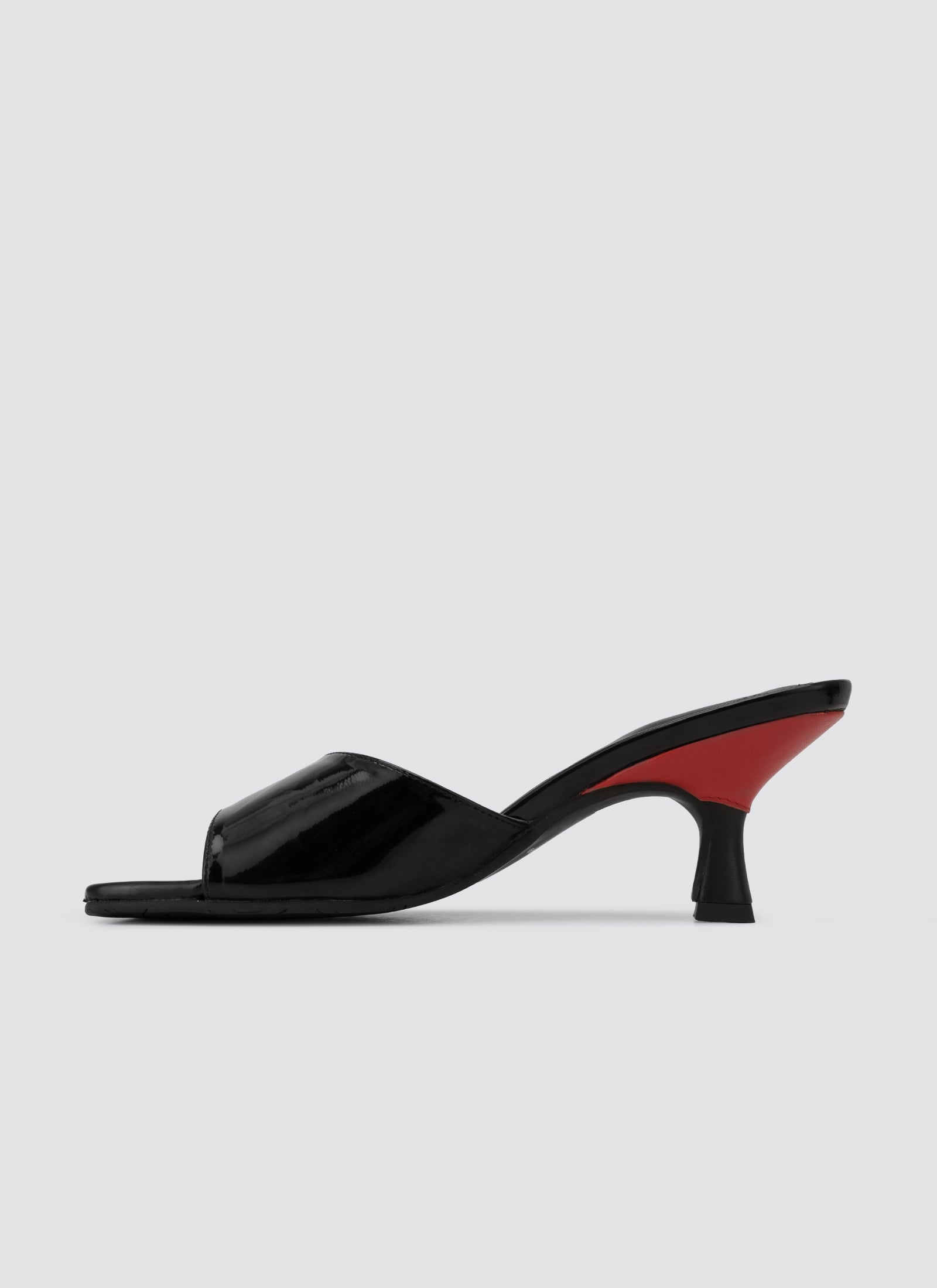 Amanda Heel