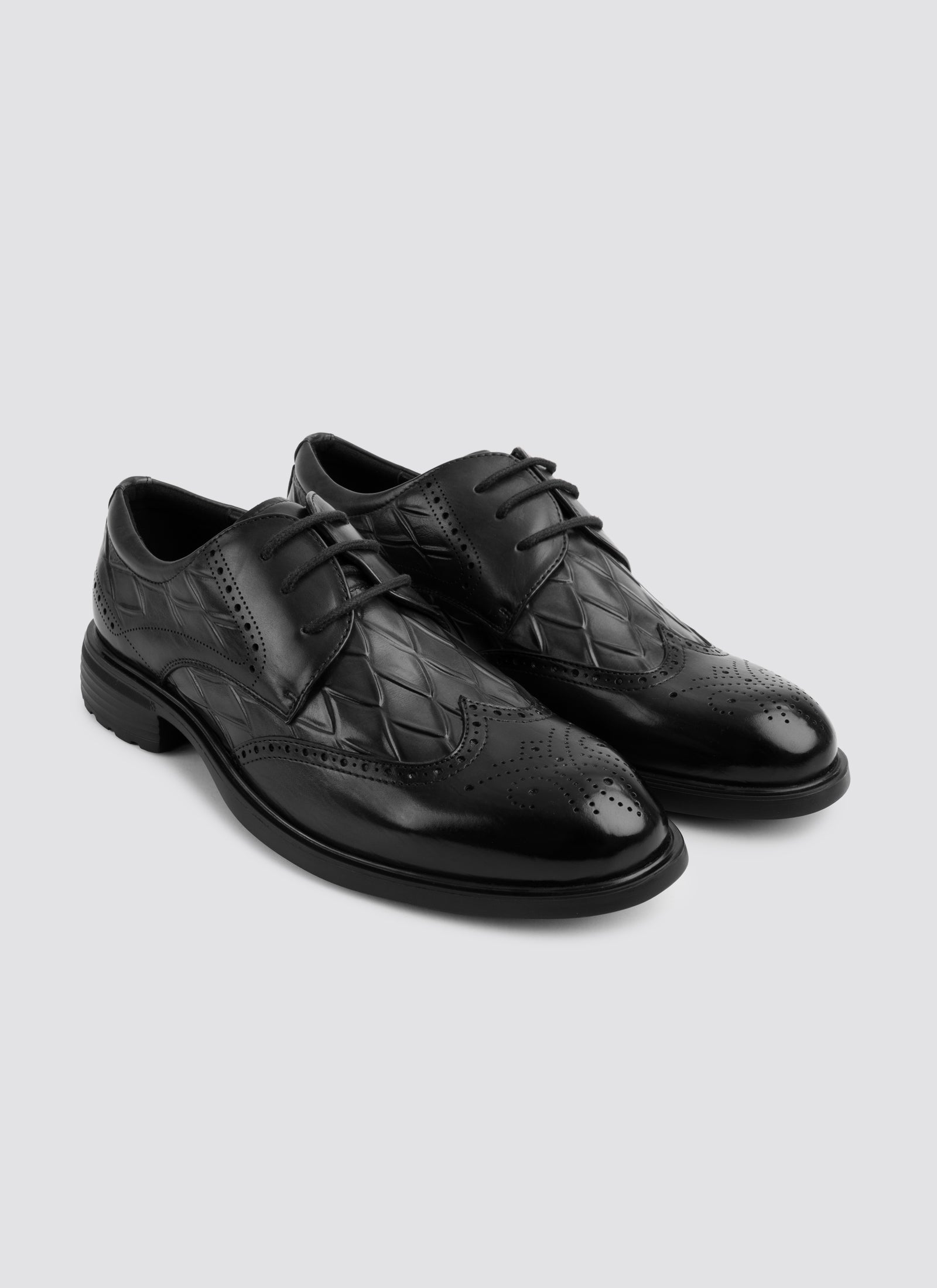 Sebastian Laceup