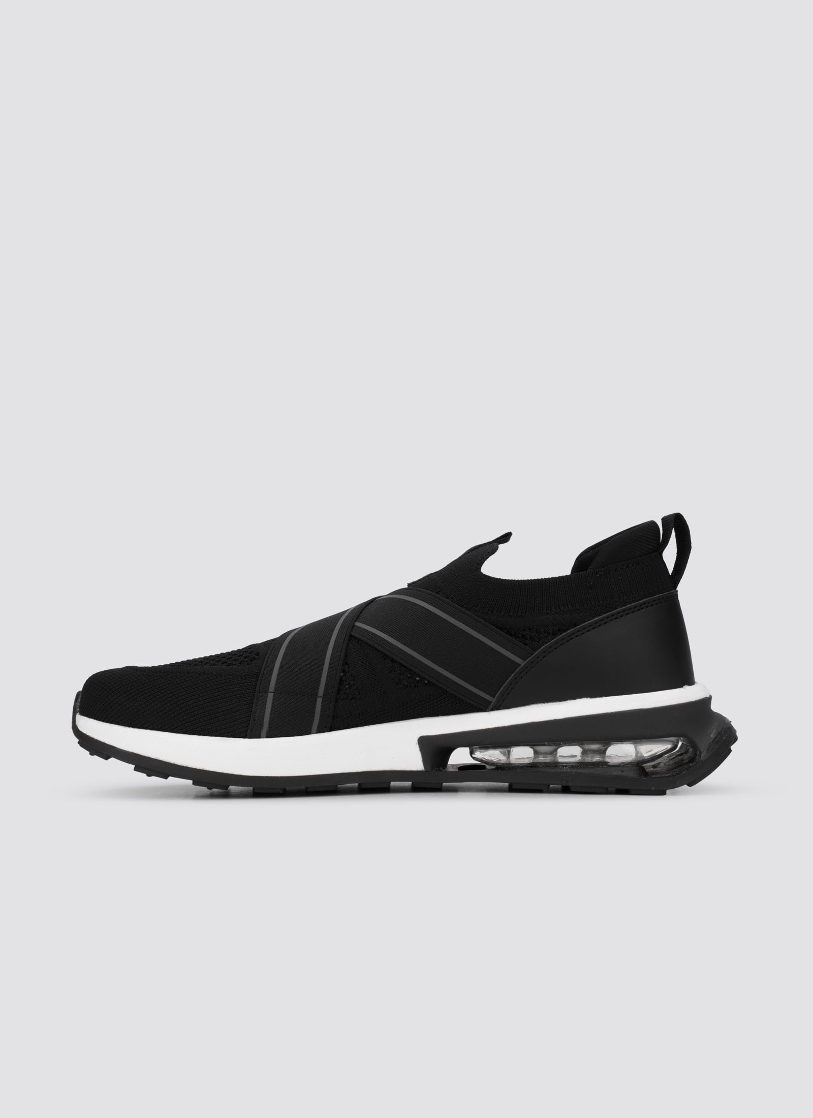 Aeris Sneaker