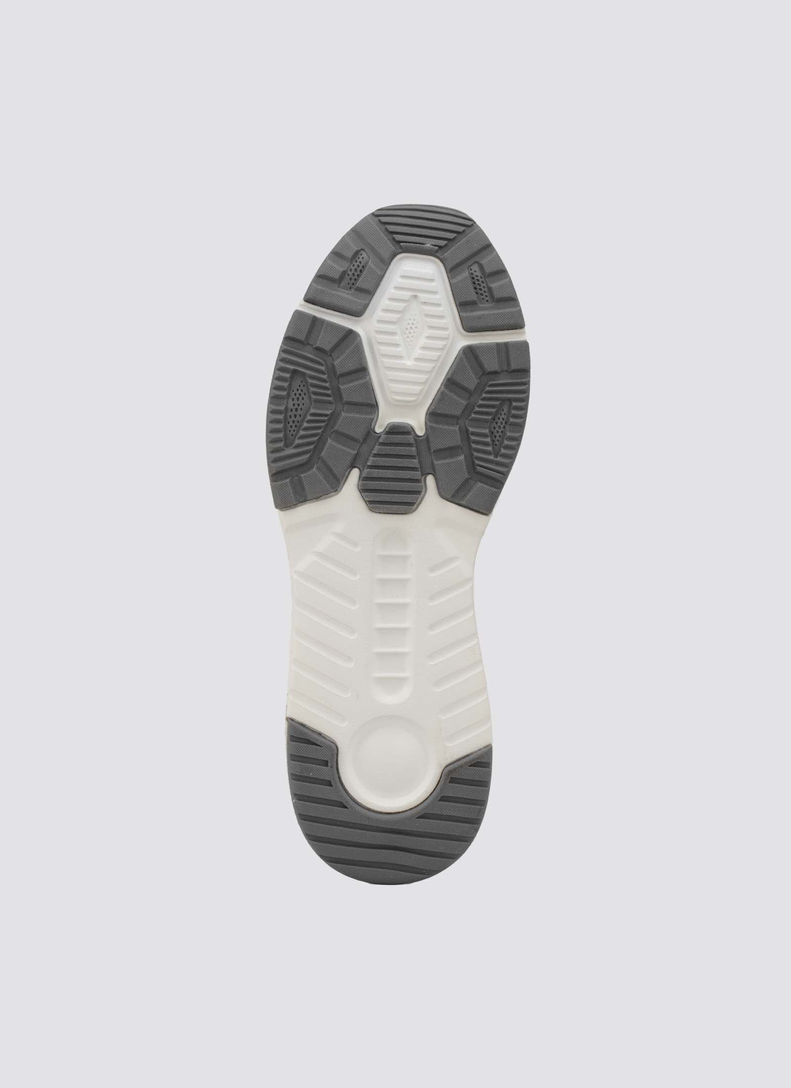 Trevia Sneaker
