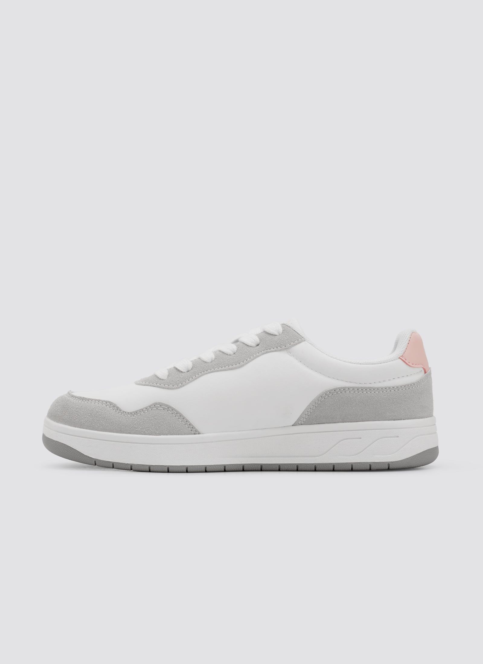 Lumina Sneaker