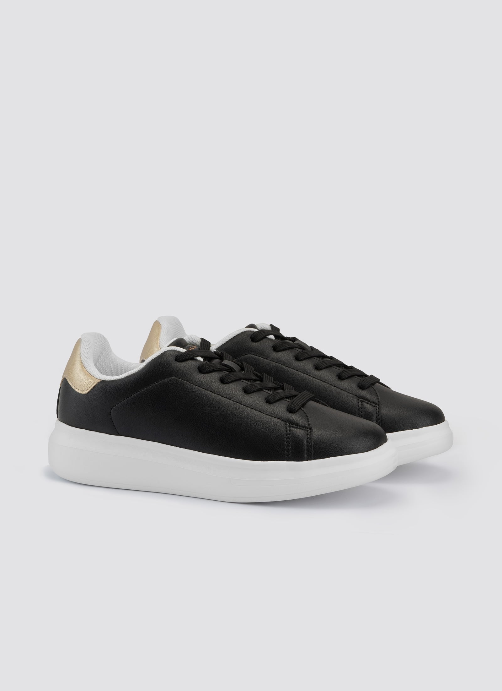 Drift Sneaker