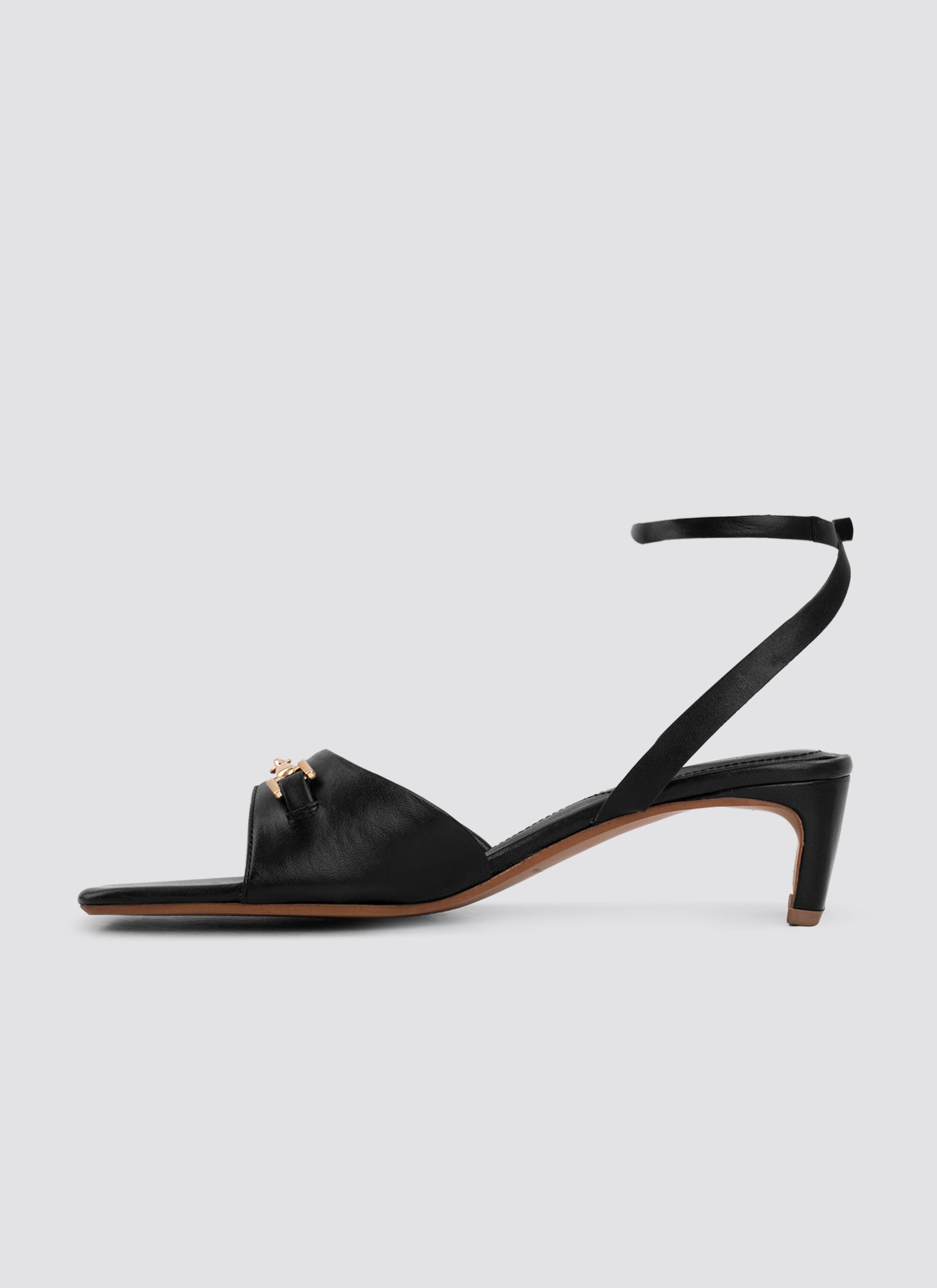 Zaha Heel
