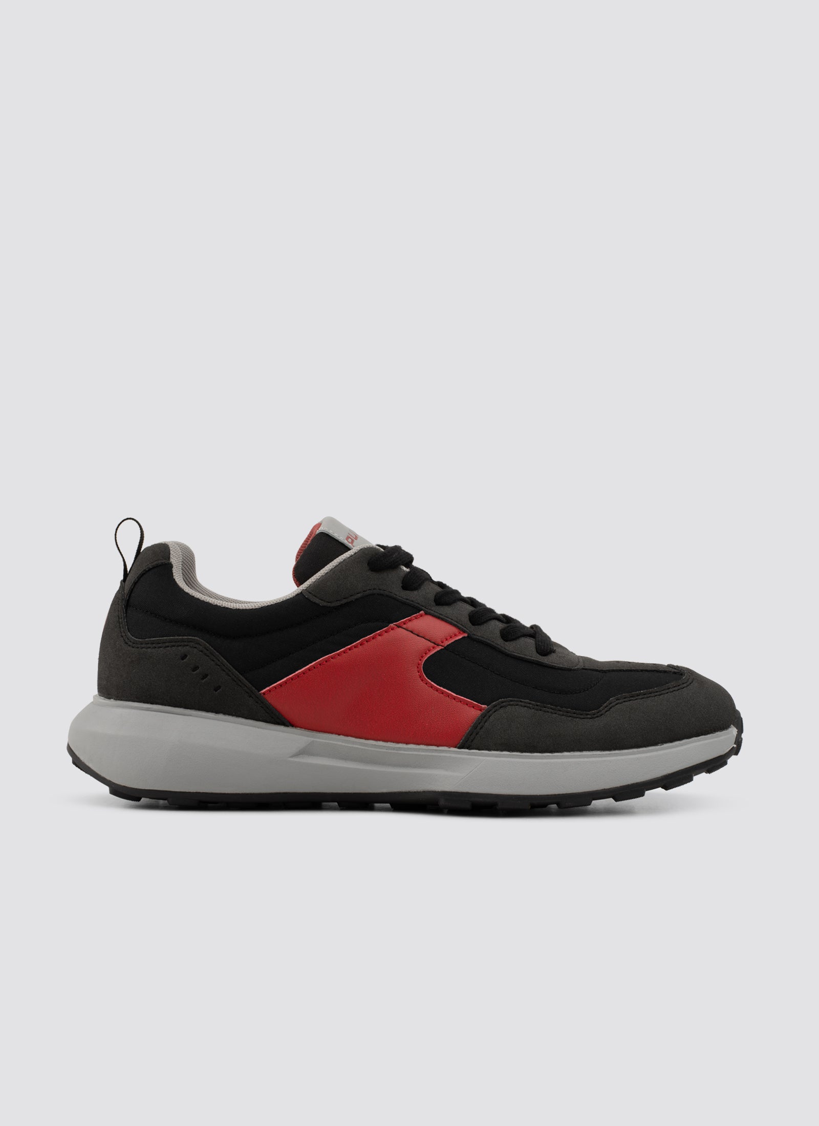 Vantage Sneaker