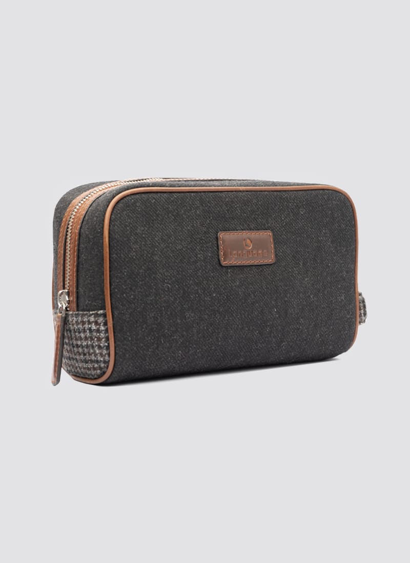 Brent Wash Bag